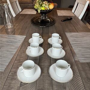 Karolina Fine China Vintage 1970s-80s Cup and Saucer Gold Trim - White set of 6